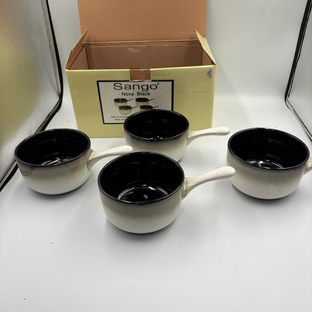 Sango Nova Black 4932 Onion Soup Bowls Set of 4 Original Box 1 Handle Broken